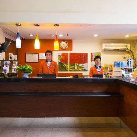 7Days Inn Shanghai Lujiazui Екстер'єр фото