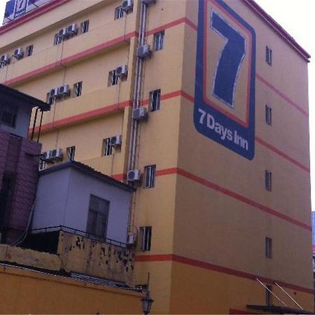 7Days Inn Shanghai Lujiazui Екстер'єр фото
