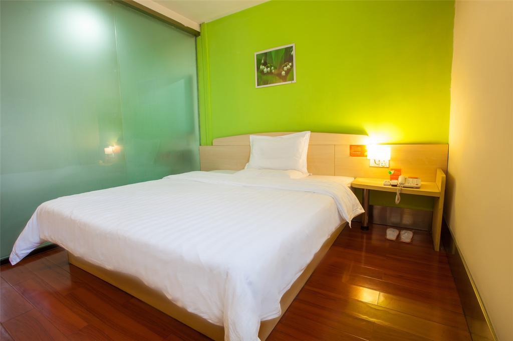 7Days Inn Shanghai Lujiazui Номер фото