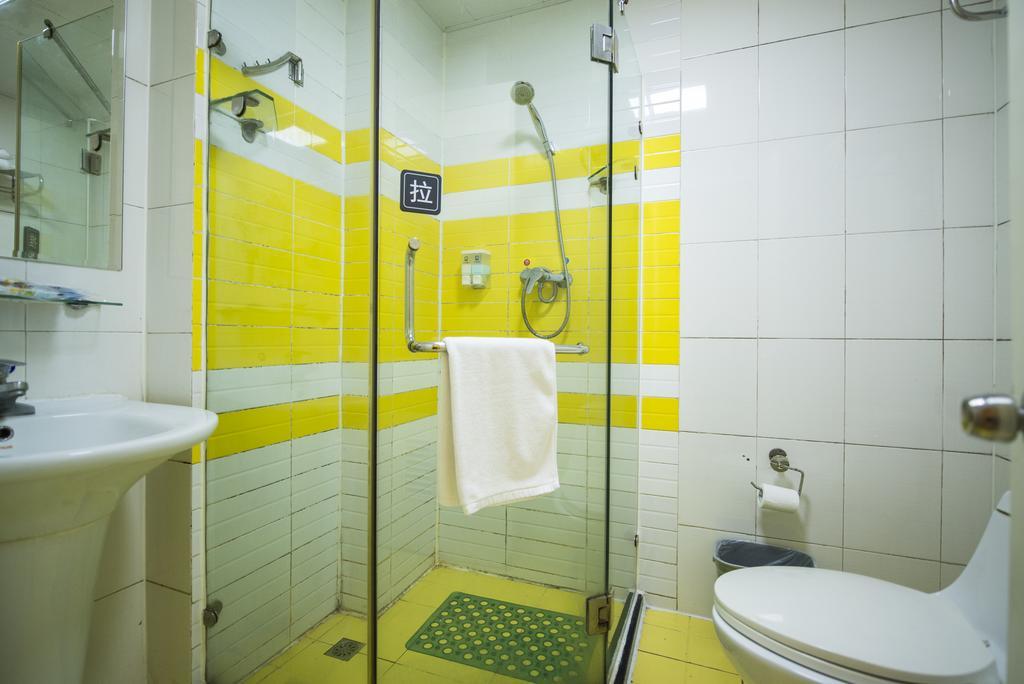 7Days Inn Shanghai Lujiazui Екстер'єр фото