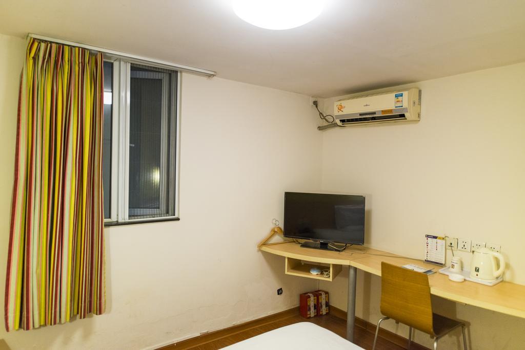 7Days Inn Shanghai Lujiazui Екстер'єр фото